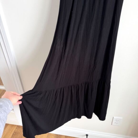 Evereve Eloise Tiered Maxi Dress - Black | Size XS - Picture 5 of 10